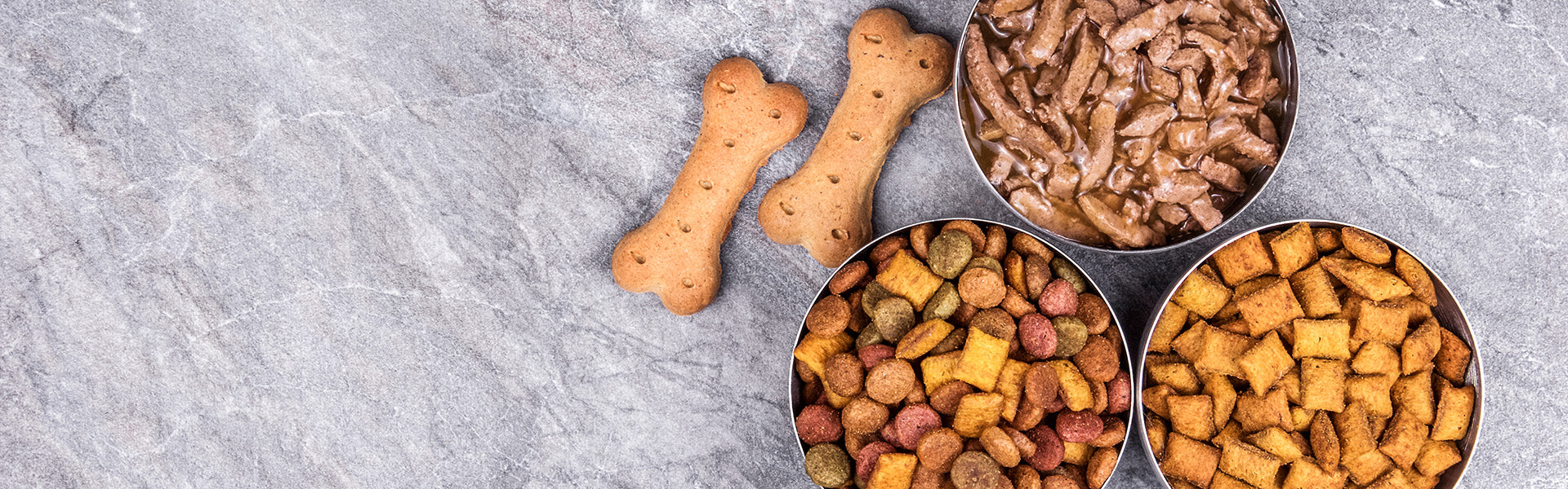 Karma sucha czy mokra? Oto jest pytanie! Znamy odpowiedź na nie